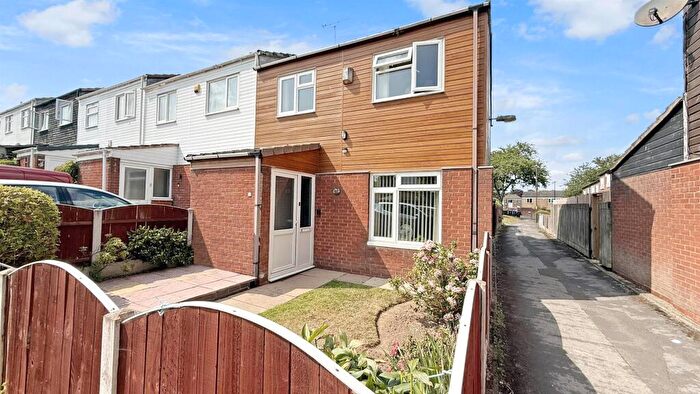 3 Bedroom House For Sale In Cherhill Covert, Birmingham, B14