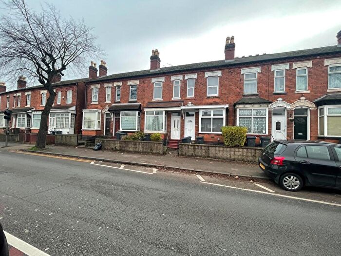 3 Bedroom House To Rent In Oxhill Road, Birmingham, B21