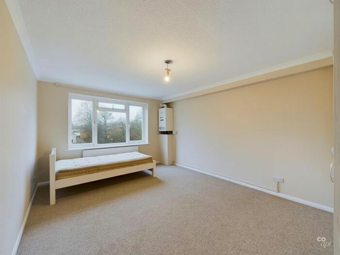 1 Bedroom Flat To Rent In Kingsmere, London Road, Preston, Brighton, BN1