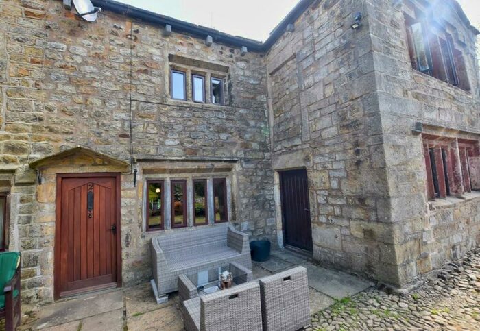 3 Bedroom Cottage For Sale In Hobstones Cottages, Smithy Lane, Colne, BB8