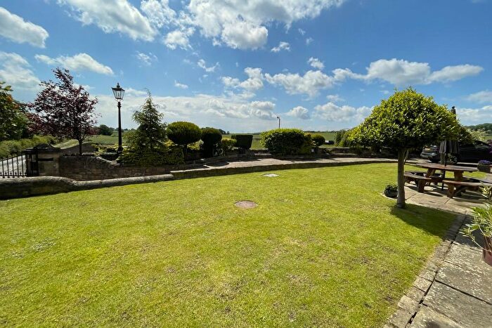 5 Bedroom Barn Conversion For Sale In Knott Cross Barn, S81