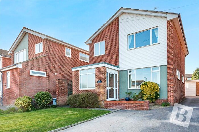 4 Bedroom Detached House For Sale In Beehive Chase, Hook End, Brentwood, Essex, CM15