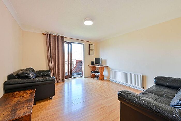 2 Bedroom Flat For Sale In Steve Biko Way, Hounslow, TW3