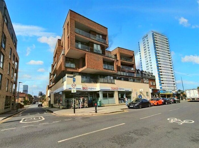 2 Bedroom Flat To Rent In Hanah House, Maryland Street, Stratford, E15