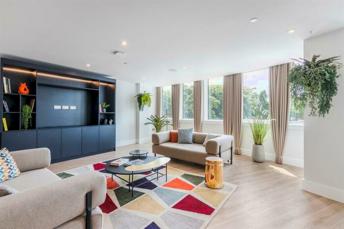 1 Bedroom Apartment To Rent In Capella Court, Brighton Road, Purley, CR8