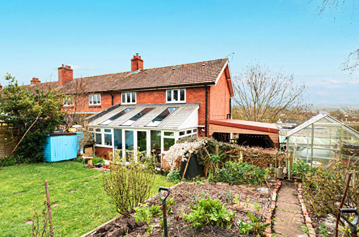 3 Bedroom End Of Terrace House For Sale In Higher Millhayes, Hemyock, Cullompton, Devon, EX15