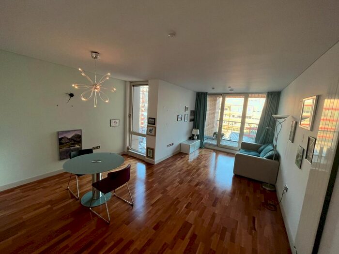 1 Bedroom Flat To Rent In Leftbank, Manchester, M3