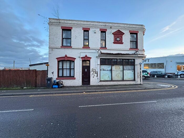 6 Bedroom Property For Sale In / Lower Lichfield Street, Willenhall, West Midlands, WV13