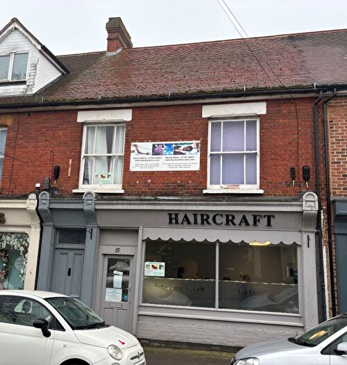 2 Bedroom Flat To Rent In Victoria Street, Englefield Green, Egham, Surrey, TW20