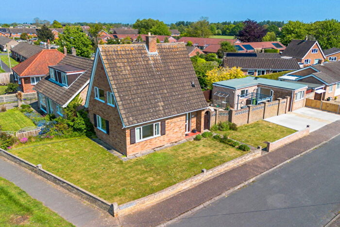 4 Bedroom Detached House For Sale In Brecklands, Stalham, Norwich, NR12