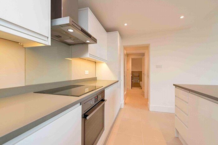 2 Bedroom Apartment To Rent In Grove End Gardens, Grove End Road, St Johns Wood, London, NW8