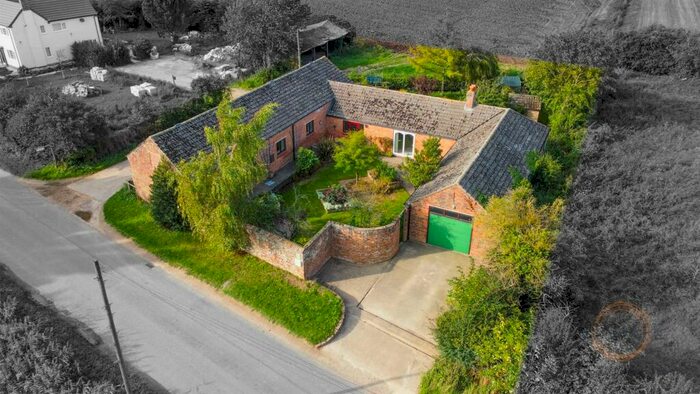 3 Bedroom Barn Conversion For Sale In Northgate, Pinchbeck, Spalding, PE11