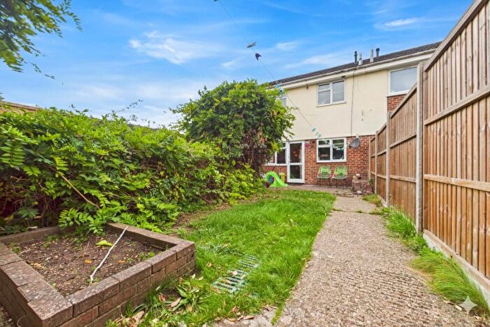 2 Bedroom Terraced House For Sale In Swanholm Gardens, Calcot, Reading, Berkshire, RG31