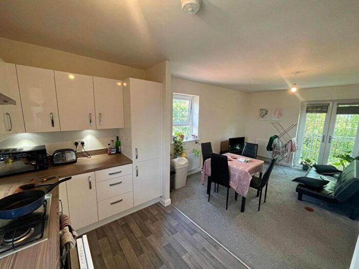2 Bedroom Flat To Rent In Mistle Court, Coventry, CV4