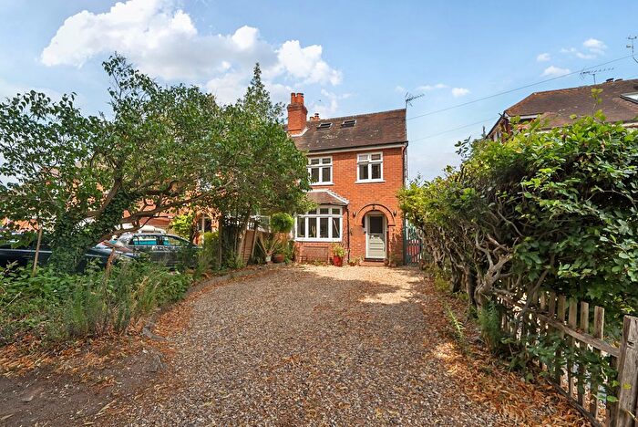4 Bedroom Semi-detached House For Sale In Gravel Hill, Emmer Green, Reading, Berkshire, RG4