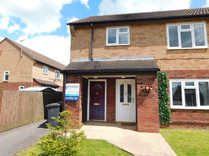 2 Bedroom Flat To Rent In Laburnum Avenue, Yaxley, PE7
