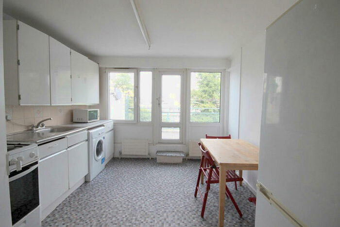 4 Bedroom Flat To Rent In Weedington Road, Kentish Town, NW5