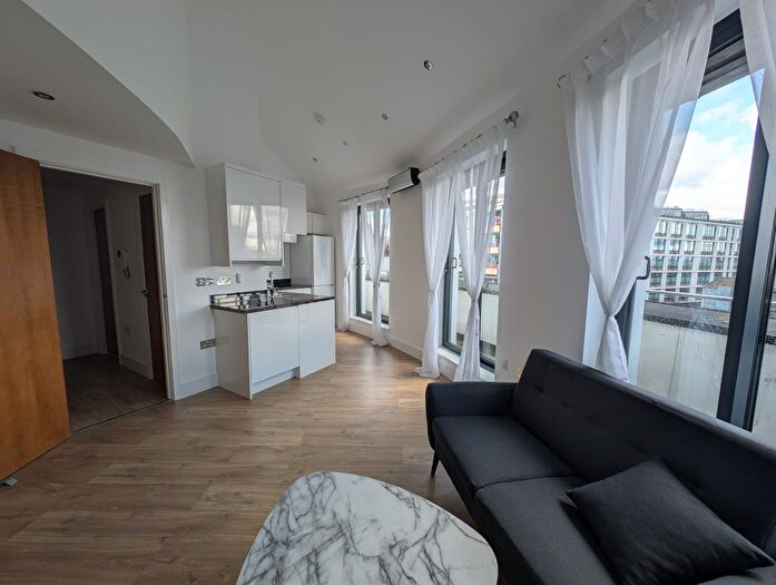 1 Bedroom Flat To Rent In Owen Street, London, EC1V