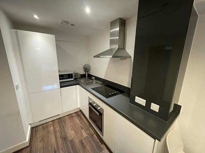 1 Bedroom Flat To Rent In Lombard Street, Birmingham, West Midlands, B12