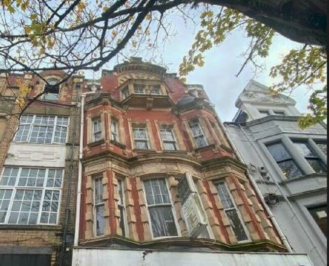 5 Bedroom Maisonette To Rent In Commercial Street, Newport., NP20