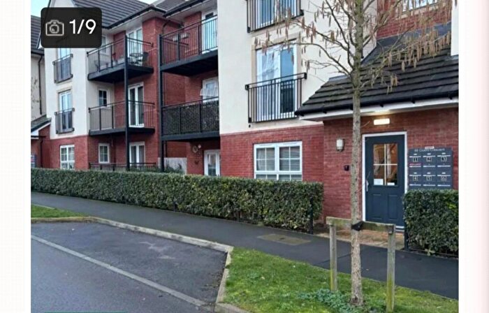 2 Bedroom Flat For Sale In Cicero Crescent, Fairfields, Milton Keynes, Buckinghamshire, MK11