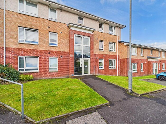 2 Bedroom Flat For Sale In Whinny Burn Court, Motherwell, ML1