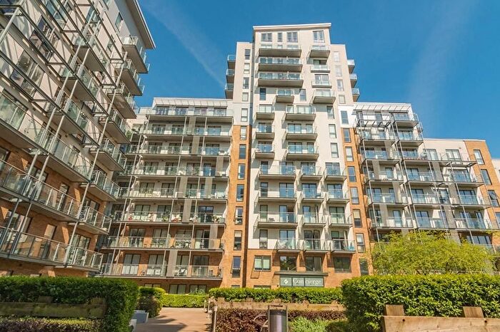 1 Bedroom Flat To Rent In Voysey Square, London, E3