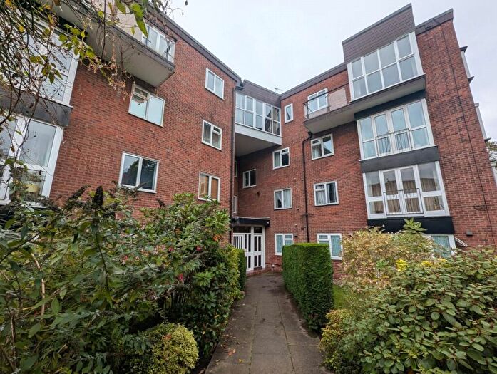 2 Bedroom Apartment To Rent In Ravenswood, Spath Road, Didsbury, Manchester, M20