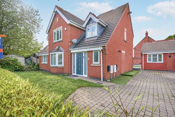 6 Bedroom Detached House For Sale In The Garlands, Wednesfield, Wolverhampton, WV11