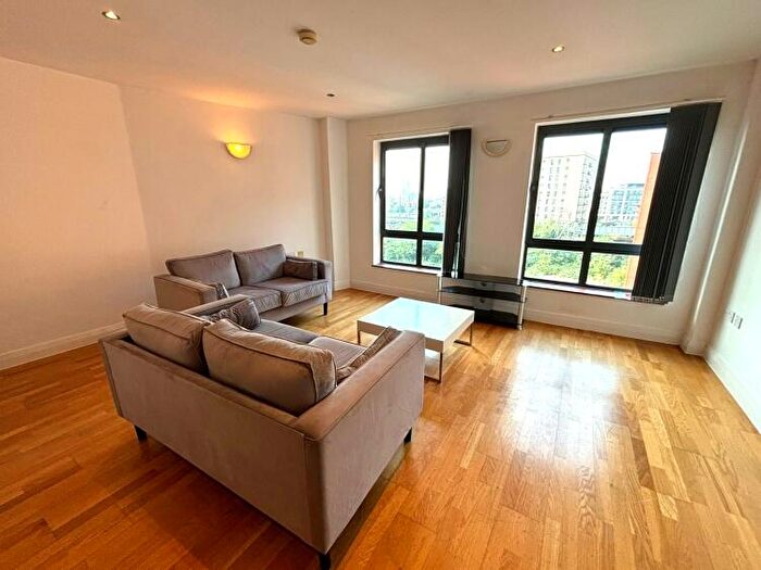 2 Bedroom Apartment To Rent In Lake House, Ellesmere Street Manchester, M15