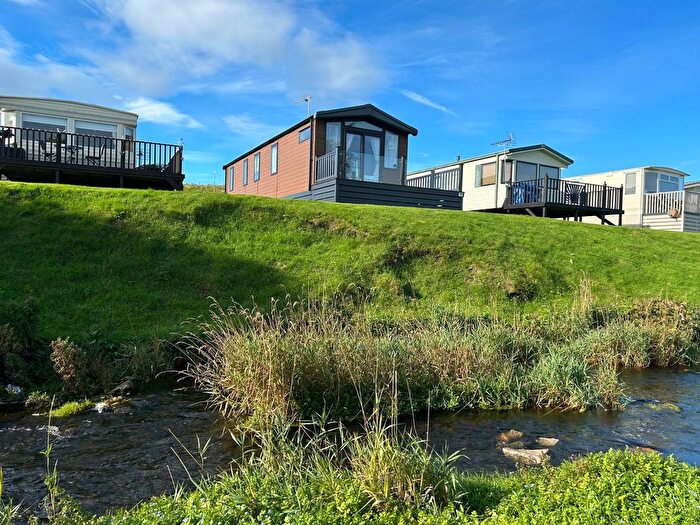 2 Bedroom Mobile/park Home For Sale In Bank Street, Greenlaw, Duns, TD10