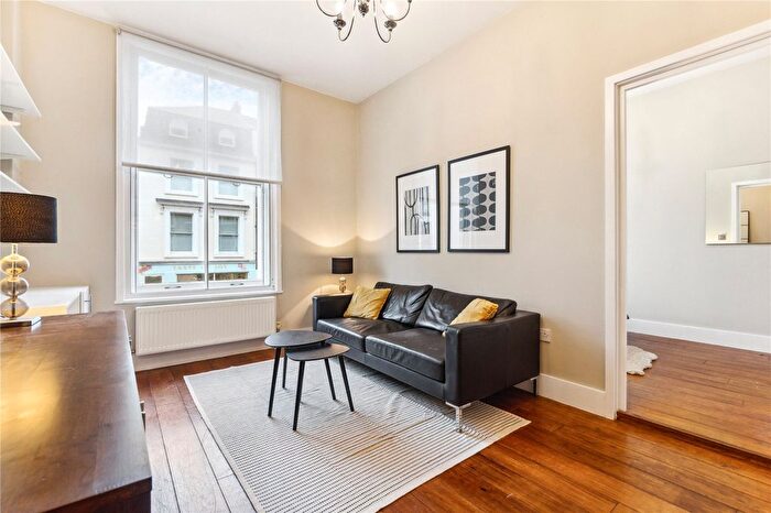 1 Bedroom Flat To Rent In Russell Gardens, London, W14