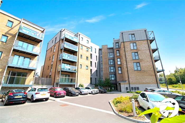 2 Bedroom Flat To Rent In Castle Hill Drive, Castle Hill, Ebbsfleet Valley, Swanscombe, DA10
