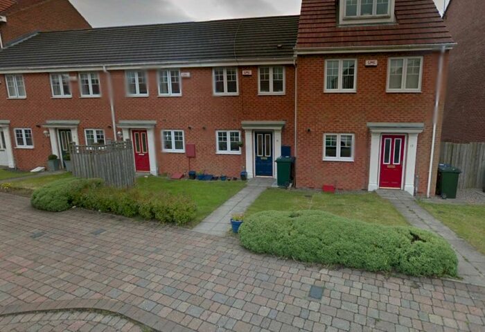 3 Bedroom Terraced House To Rent In Ambergate Way, Kenton, NE3