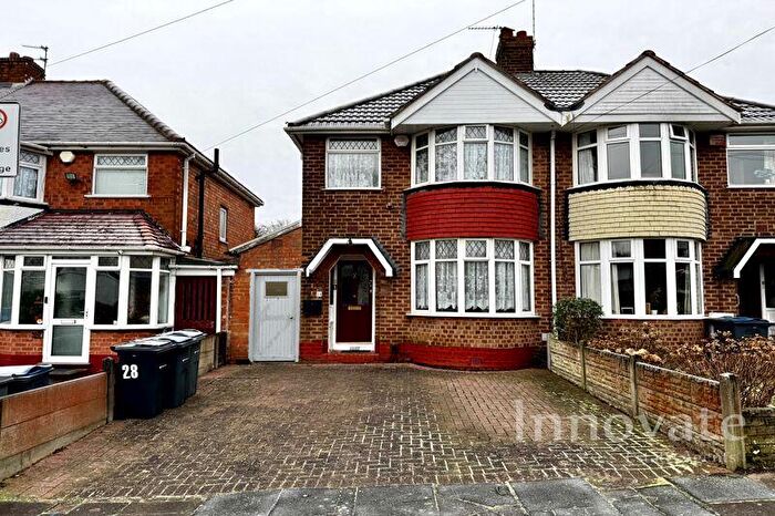 3 Bedroom Semi-Detached House To Rent In Upper Meadow Road, Birmingham, B32