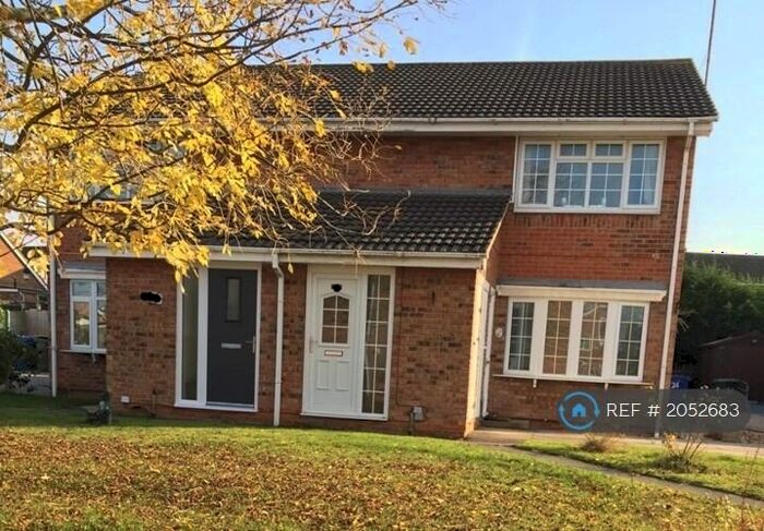 2 Bedroom Flat To Rent In Barnet Green, Doncaster, DN7