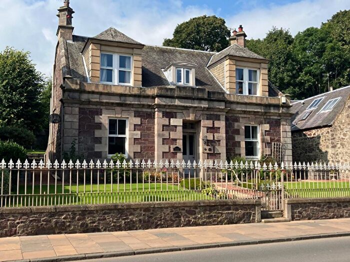 4 Bedroom Detached House For Sale In Elphinstone Cottage, High Street, Biggar, ML12