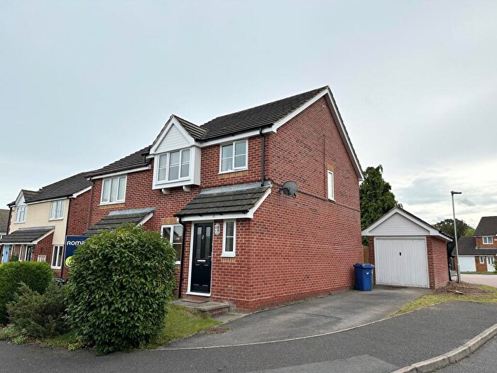 3 Bedroom Semi Detached House To Rent In Munday Court, Binfield, Bracknell, RG42