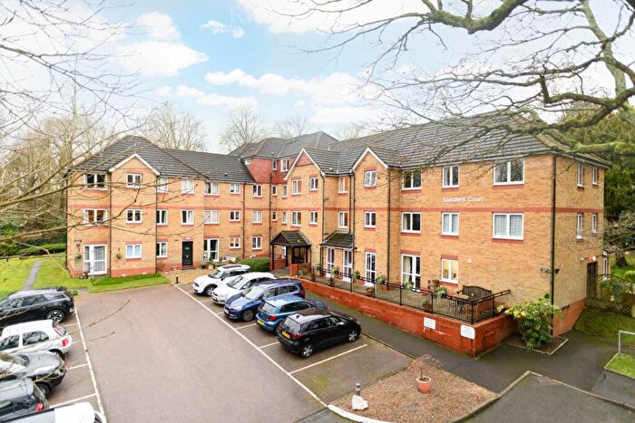 1 Bedroom Retirement Property For Sale In Saddlers Court, Epsom, KT18