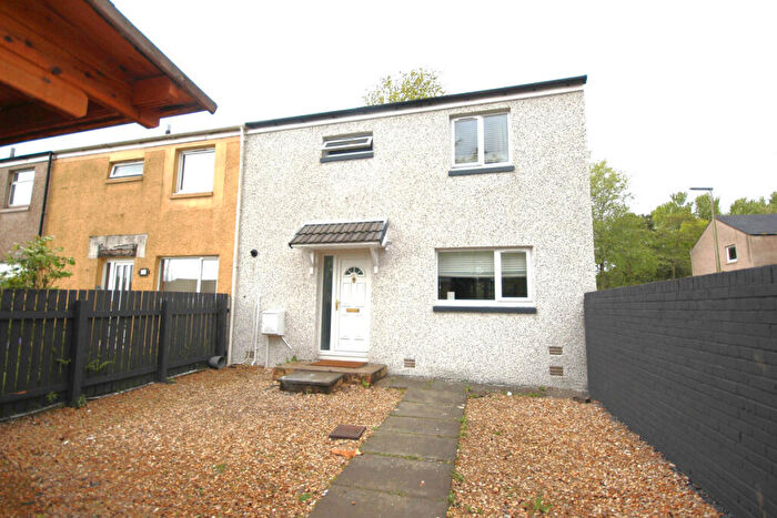 3 Bedroom End Of Terrace House To Rent In Cluny Place, Glenrothes, KY7
