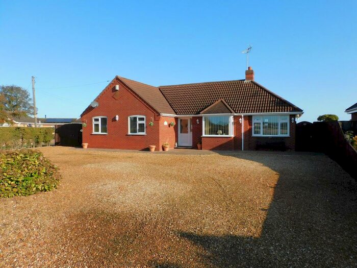 3 Bedroom Detached Bungalow For Sale In Washway Road, Holbeach, PE12