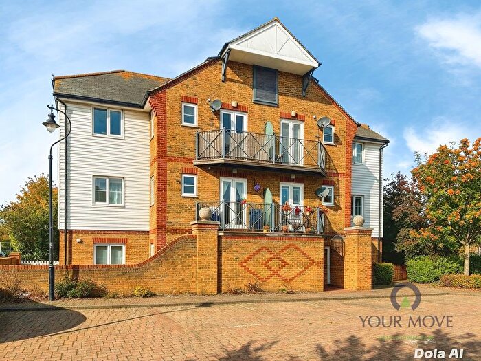 2 Bedroom Flat For Sale In Mansfield Drive, Iwade, Sittingbourne, Kent, ME9