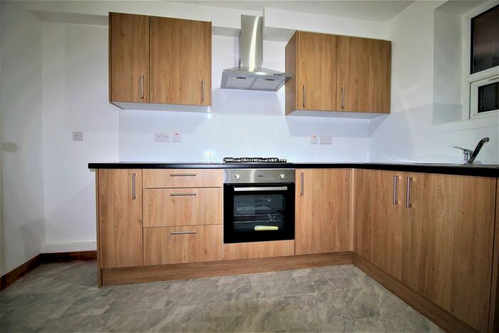 1 Bedroom Flat To Rent In All Bills Included, Hoe Street, Walthamstow, E17