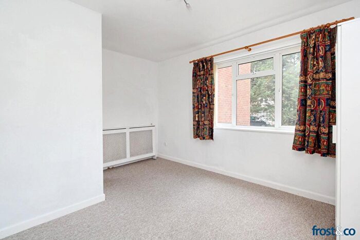 2 Bedroom Flat To Rent In Commercial Road, Ashley Cross, BH14