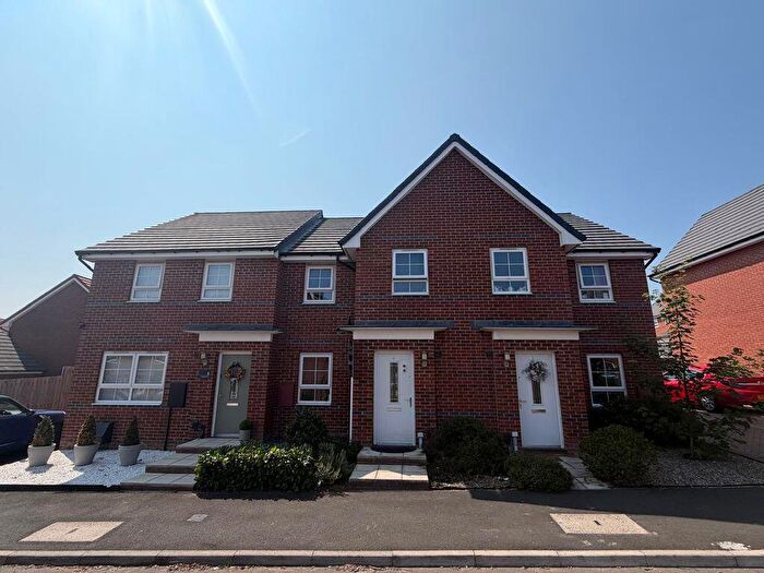 3 Bedroom Semi-Detached House For Sale In Magnolia Drive, Blakelaw, Newcastle Upon Tyne, NE5