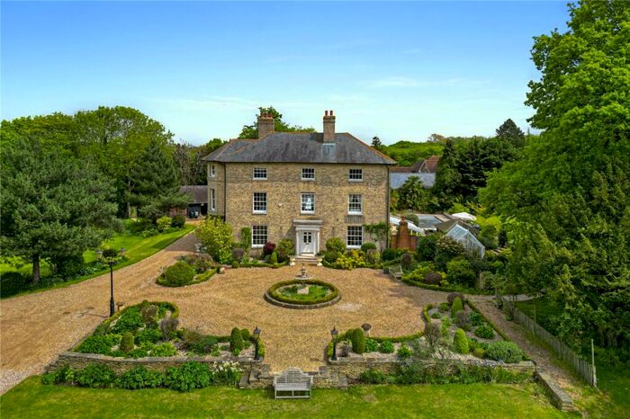 8 Bedroom Detached House For Sale In Tofts Chase, Little Baddow, Chelmsford, Essex, CM3