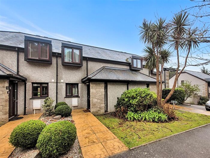 2 Bedroom Property For Sale In Maenporth, Falmouth, TR11