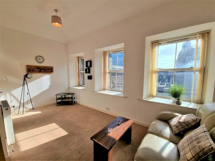 1 Bedroom Flat To Rent In Carmelite Lane, City Centre, Aberdeen, AB11