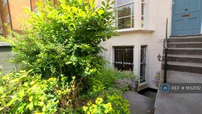 Studio To Rent In Camden, London, NW5