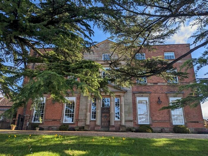 1 Bedroom Flat For Sale In Laugherne Park, Martley, Worcester, WR6